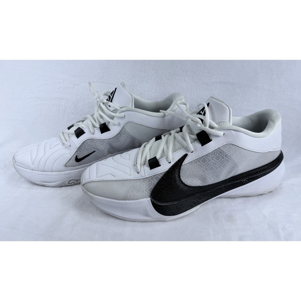 Nike‎ Zoom Freak 5 TB Mens Size 13 White Black Athletic Running Shoes Giannis